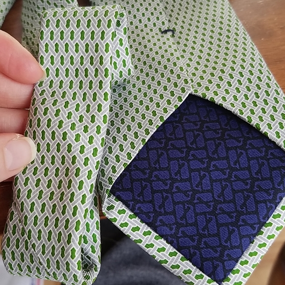 Vineyard Vines natixis kelly green knot Silk tie - Picture 4 of 4